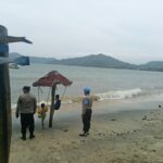 Patroli Polsek Sekotong Amankan Obyek Vital dan Wisata di Tengah Cuaca Ekstrem