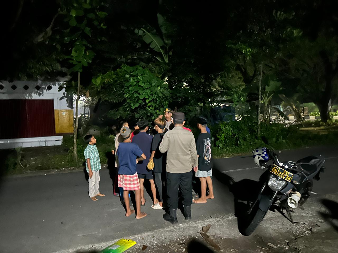 Patroli Blue Light Polsek Kuripan, Jaga Kamtibmas Tetap Kondusif