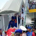 Evakuasi Darurat! Penumpang di Pelabuhan Lembar Alami Keguguran