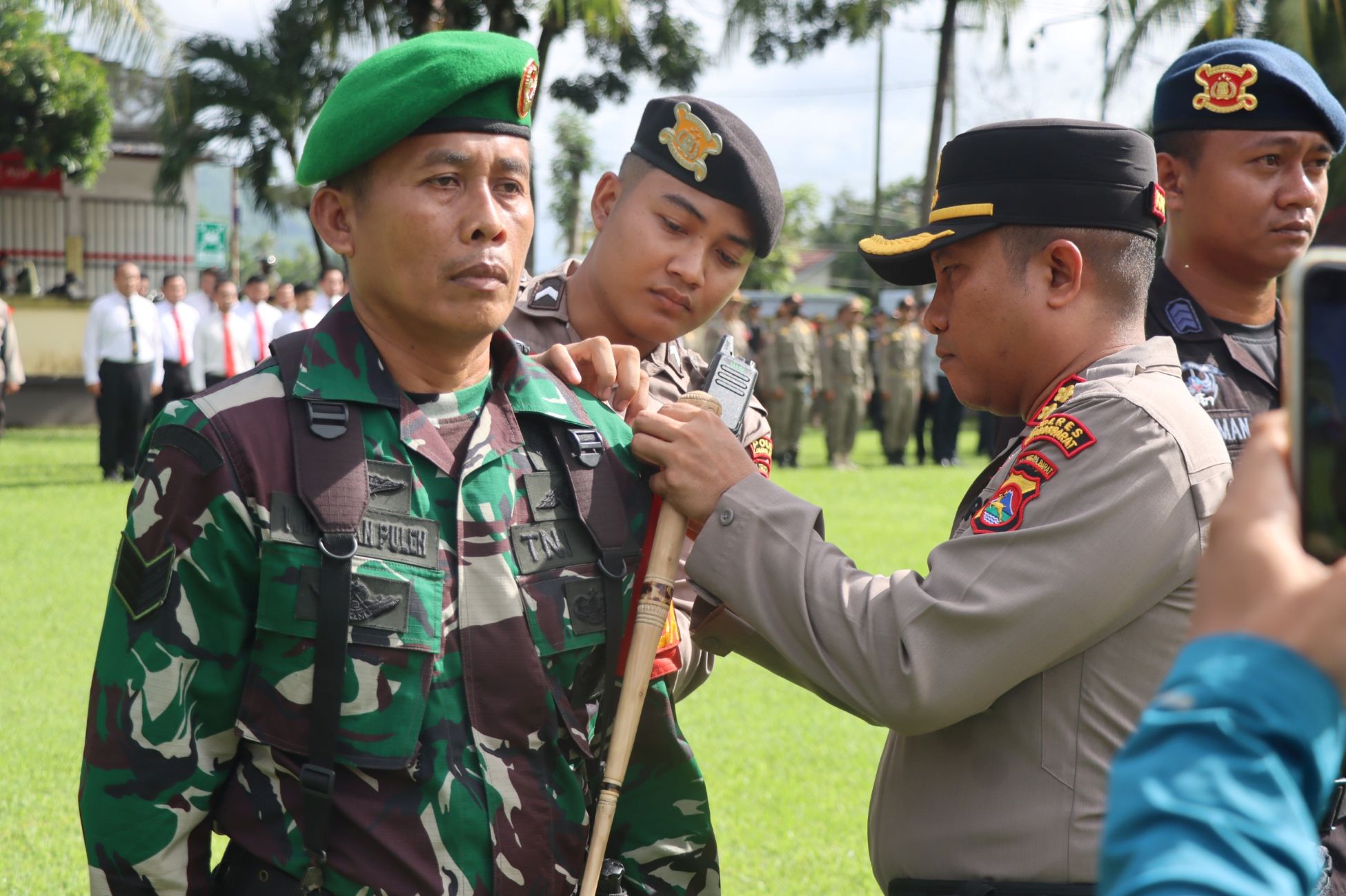 Mudik Aman, Keluarga Nyaman: Polres Lombok Barat Optimalkan Operasi Ketupat 2025