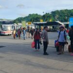 Ratusan Pemudik Tiba di Lembar: Keamanan Pelabuhan Jadi Prioritas Utama