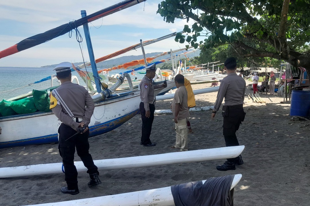 Patroli Intensif Jelang Lebaran Topat, Pos Pam Batulayar Pastikan Keamanan