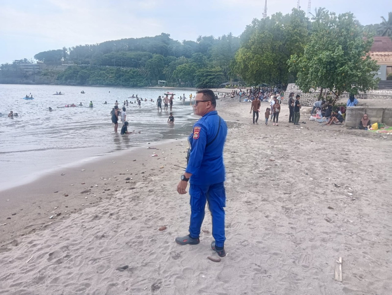 Polairud Polres Lombok Barat Intensifkan Patroli Pengamanan Lebaran Ketupat di Pantai Senggigi