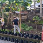 Polisi dan Pemuda Bersatu Jaga Lingkungan dan Dorong Ketahanan Pangan di Kuripan