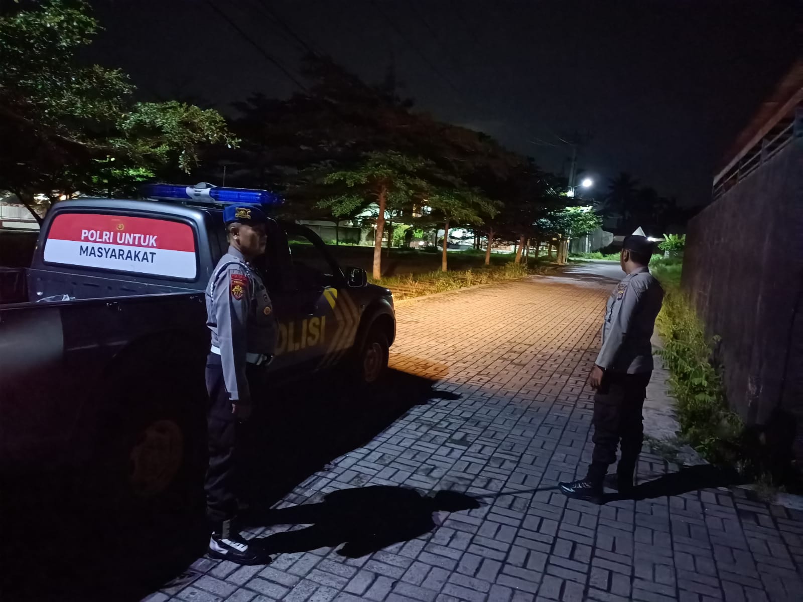 Lombok Barat Waspada! Patroli KRYD Polsek Batulayar Gencarkan Pengawasan ATM dan Kawasan Rawan