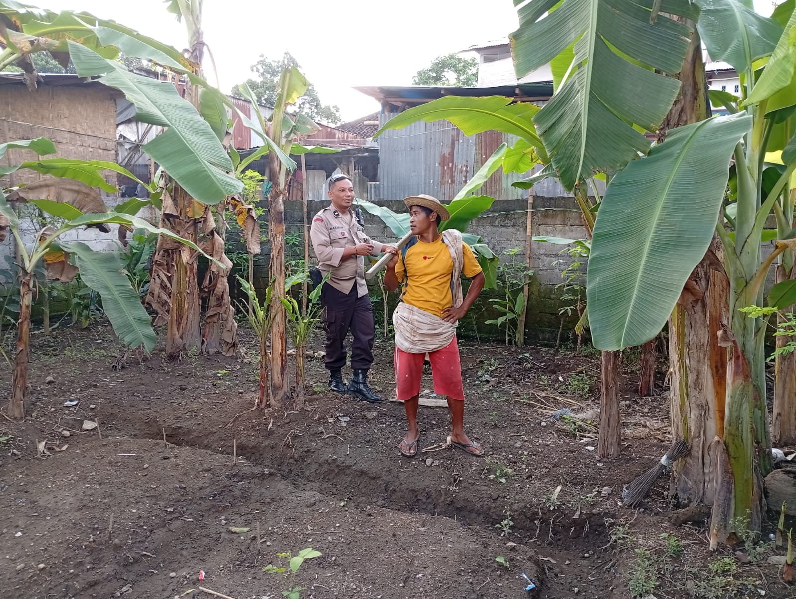 pangan, desa, ketahanan, swasembada, bhabinkamtibmas, pertanian, edukasi, kolaborasi, keamanan, lombok
