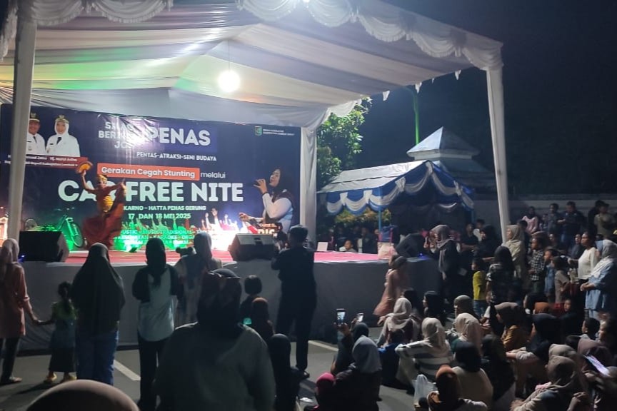 Polsek Gerung Sukses Amankan ‘Car Free Nite’ Pemda Lombok Barat yang Meriah