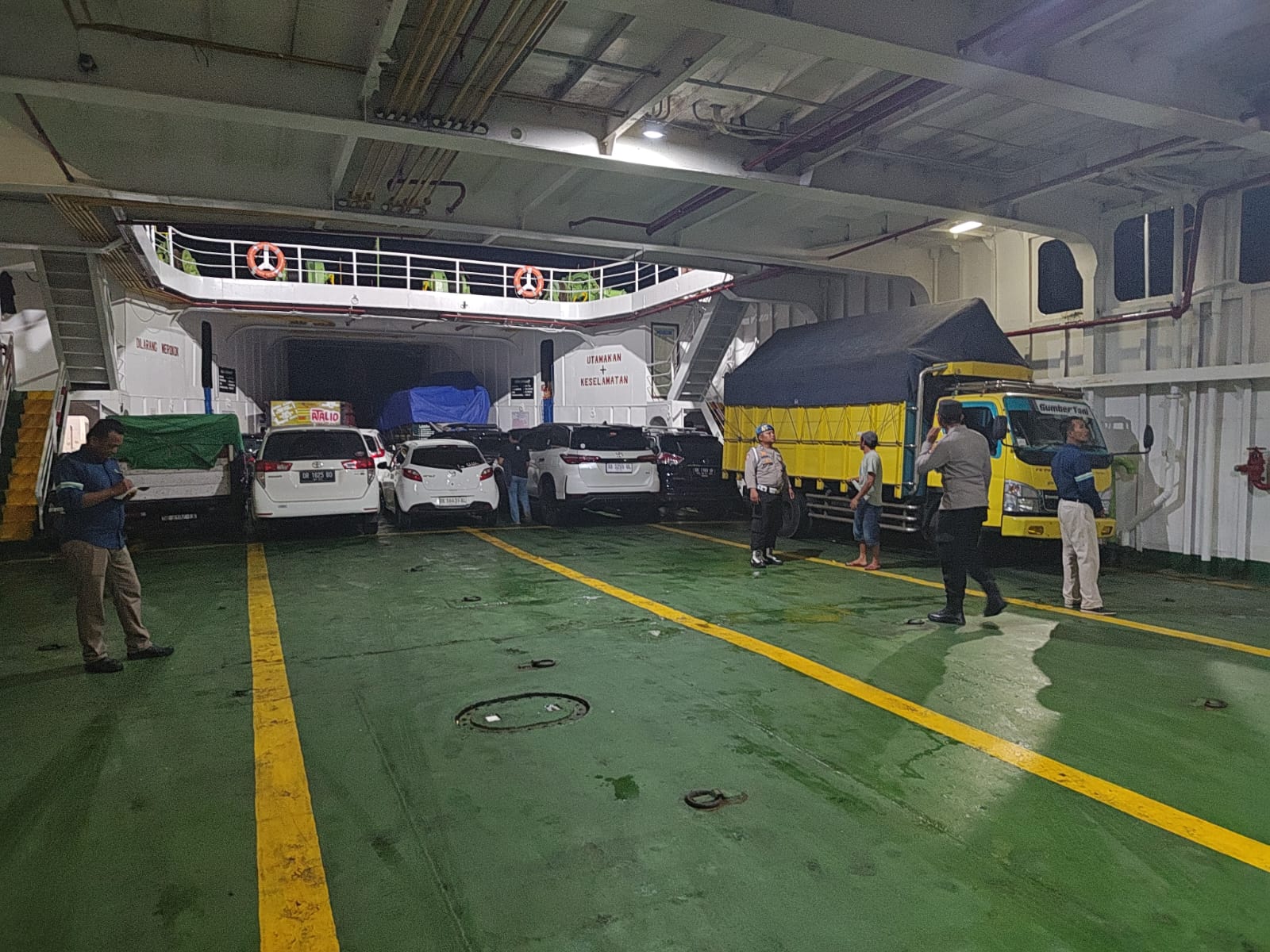 Polsek Kawasan Pelabuhan Lembar Gencarkan Edukasi dan Pengamanan