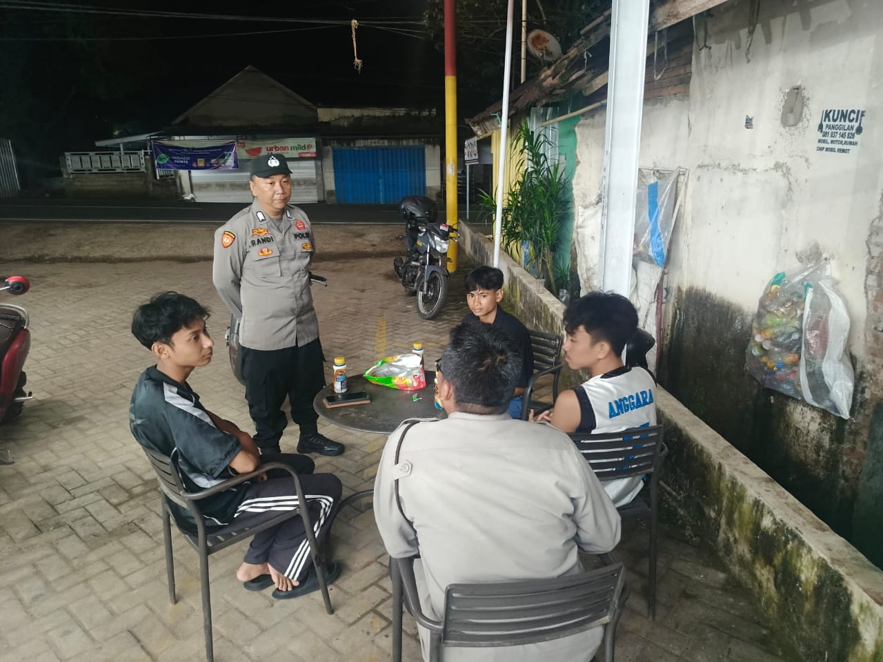 Patroli KRYD Polsek Lembar: Strategi Jitu Cegah Kejahatan di Lombok Barat