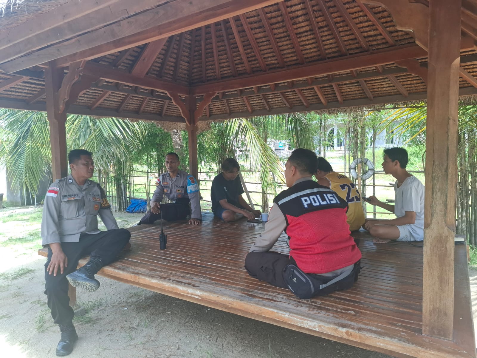 Polsek Sekotong Perkuat Kamtibmas Lewat Pendekatan Dialogis