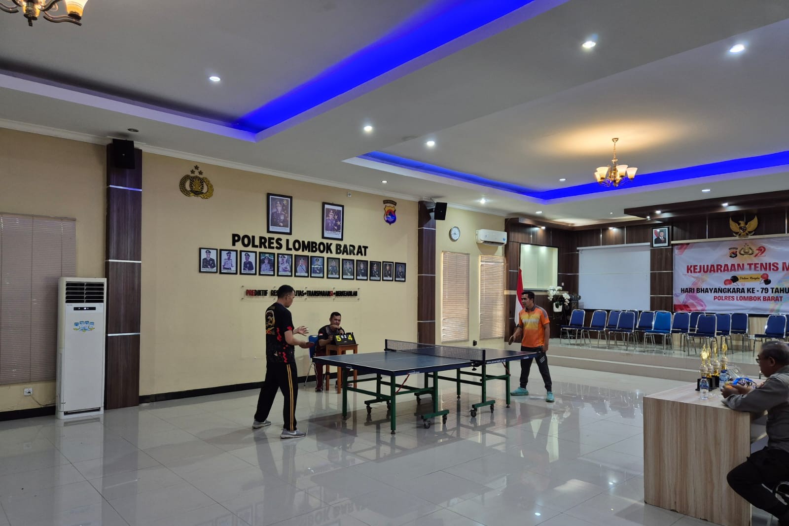 Semarak Final Tenis Meja Polres Lombok Barat HUT Bhayangkara ke-79
