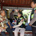 Bhayangkara ke-79: Kapolres Lobar Jalin Kedekatan dengan Senior