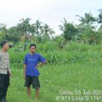 Bhabinkamtibmas Cendi Manik Dorong Ketahanan Pangan Lewat Kunjungan ke Petani