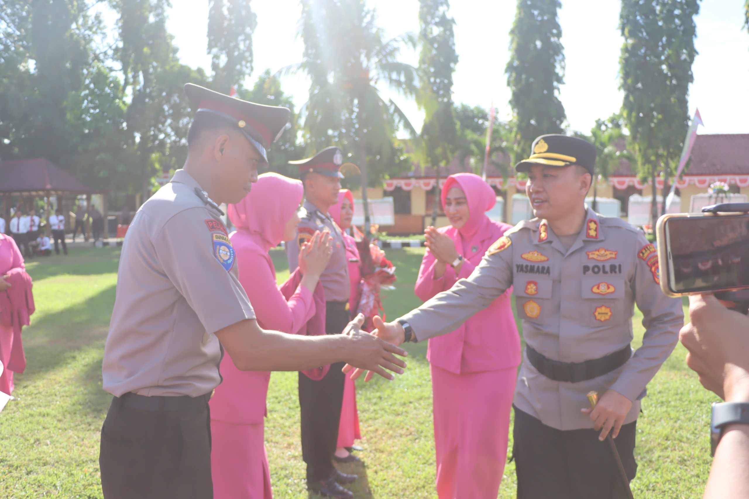 Upacara Kenaikan Pangkat Polres Lombok Barat: Momentum Profesionalisme
