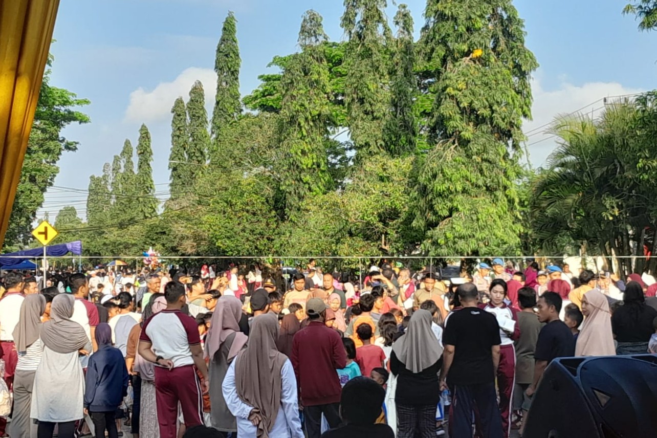 Ribuan Warga Padati Car Free Day di Lombok Barat, Bupati dan Kapolres Turun Langsung