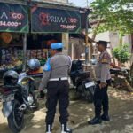 Patroli Rutin Polsek Sekotong Hadirkan Rasa Aman di Pertokoan Desa Sekotong Tengah